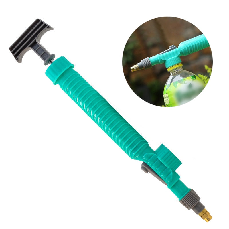Soft drink bottle water sprayer